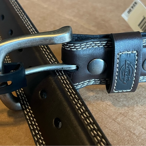 New with tags Dickies Men 2X 46-48 belt (6” adjustments 45”-51”) - Picture 2 of 13